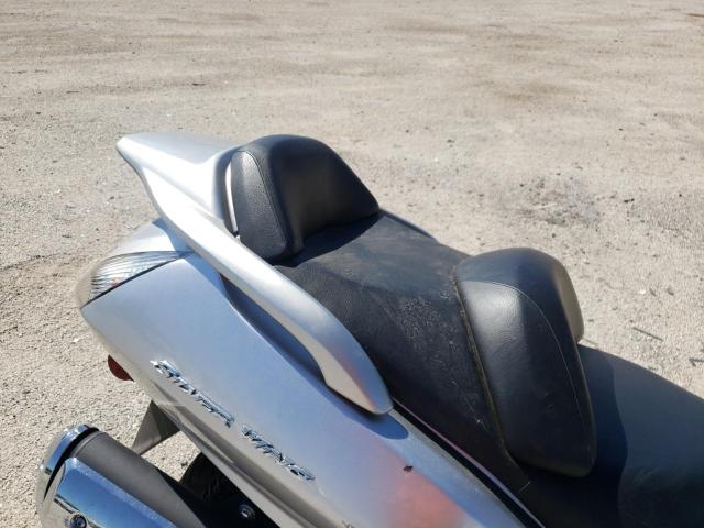 2004 HONDA FSC600 D JH2PF01114K201427