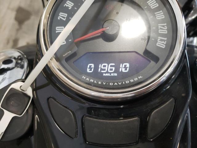 2019 HARLEY-DAVIDSON FLHCS 1HD1YBK23KB061839