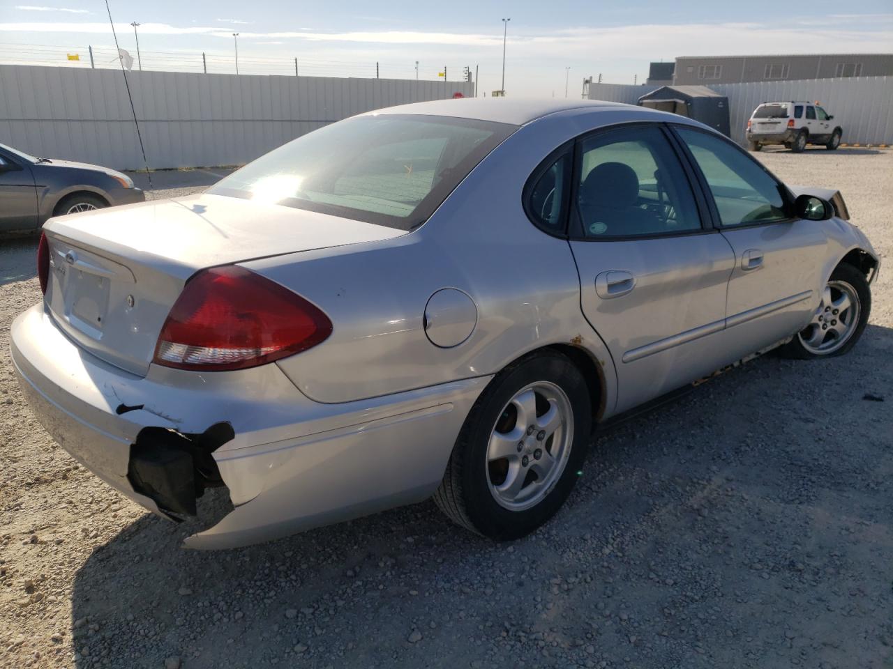 2005 Ford Taurus Se VIN: 1FAFP53U15A125632 Lot: 57635682