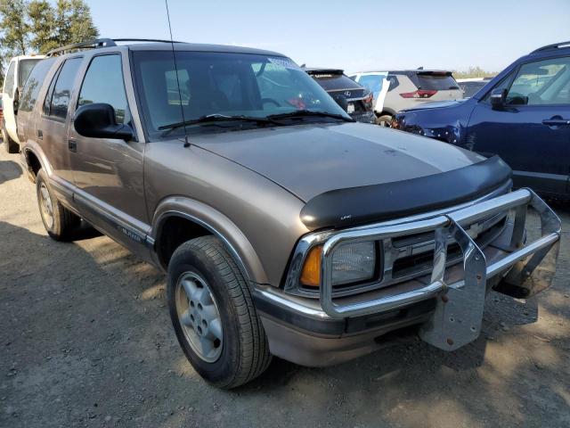 Salvage cars for sale from Copart Arlington, WA: 1997 Chevrolet Blazer