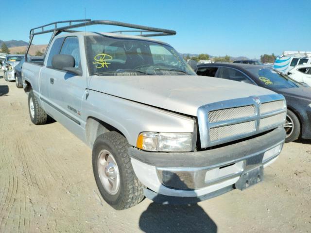Salvage cars for sale from Copart San Martin, CA: 2001 Dodge RAM 1500