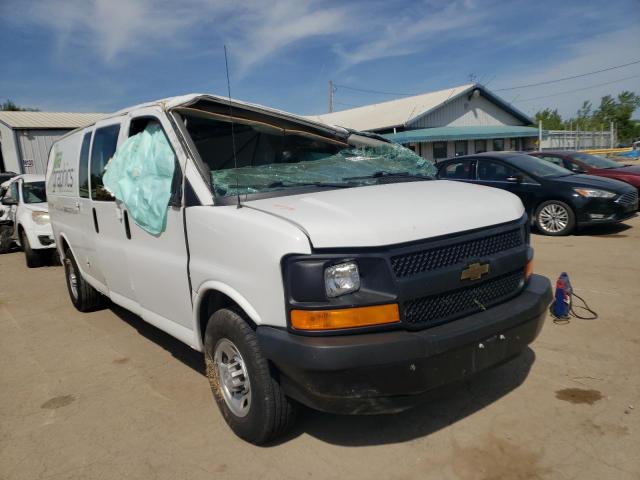 Salvage cars for sale from Copart Pekin, IL: 2017 Chevrolet Express G3