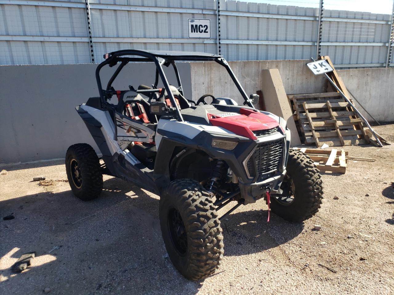3NSNAE929MF139747 POLARIS RZR XP TUR 2021