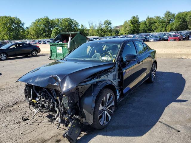 2022 VOLVO S60 B5 MOM 7JRL12TZ4NG157885