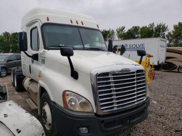 Lot #2508313948 2019 FREIGHTLINER CASCADIA 1 salvage car