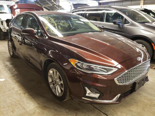 Salvage cars for sale from Copart Wheeling, IL: 2019 Ford Fusion Titanium
