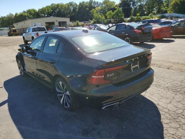 2022 VOLVO S60 B5 MOM 7JRL12TZ4NG157885