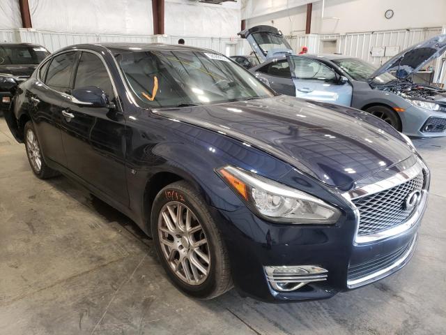 2016 INFINITI Q70 3.7