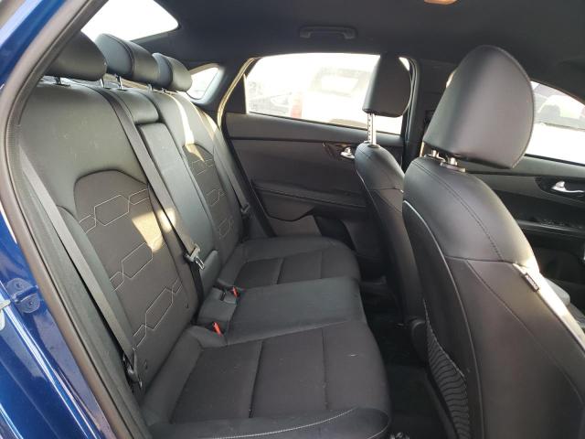 3KPF34AD3ME409570 KIA Forte Gt Line