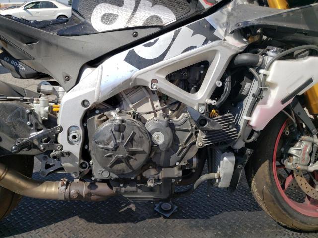 2016 APRILIA RSV4 RF ZD4RKUB05GS000875