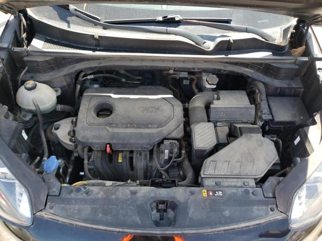 KNDPMCAC8J7468290 KIA Sportage Lx