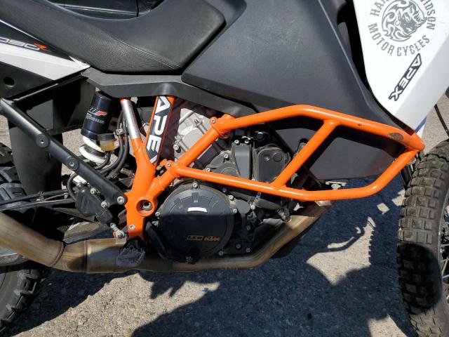 2017 KTM 1090 ADVEN VBKV49405HM975685