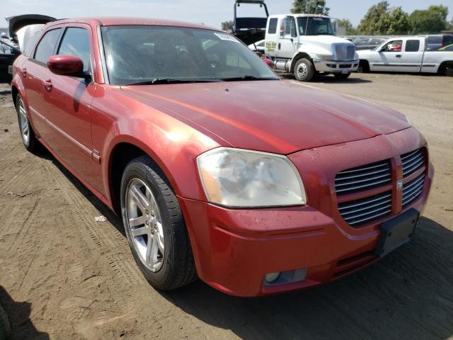 Salvage cars for sale from Copart Bakersfield, CA: 2005 Dodge Magnum