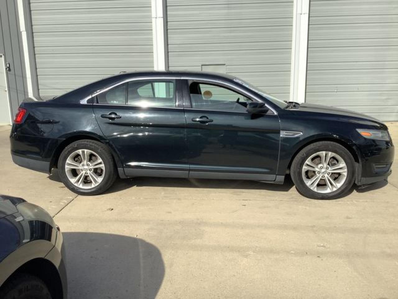 1FAHP2E86EG133729 2014 Ford Taurus Sel