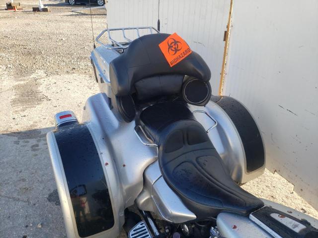 2003 HARLEY-DAVIDSON FLHTCUI AN 1HD1FCW473Y634604