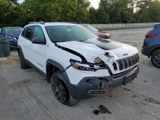 Salvage cars for sale from Copart Ellwood City, PA: 2019 Jeep Cherokee T