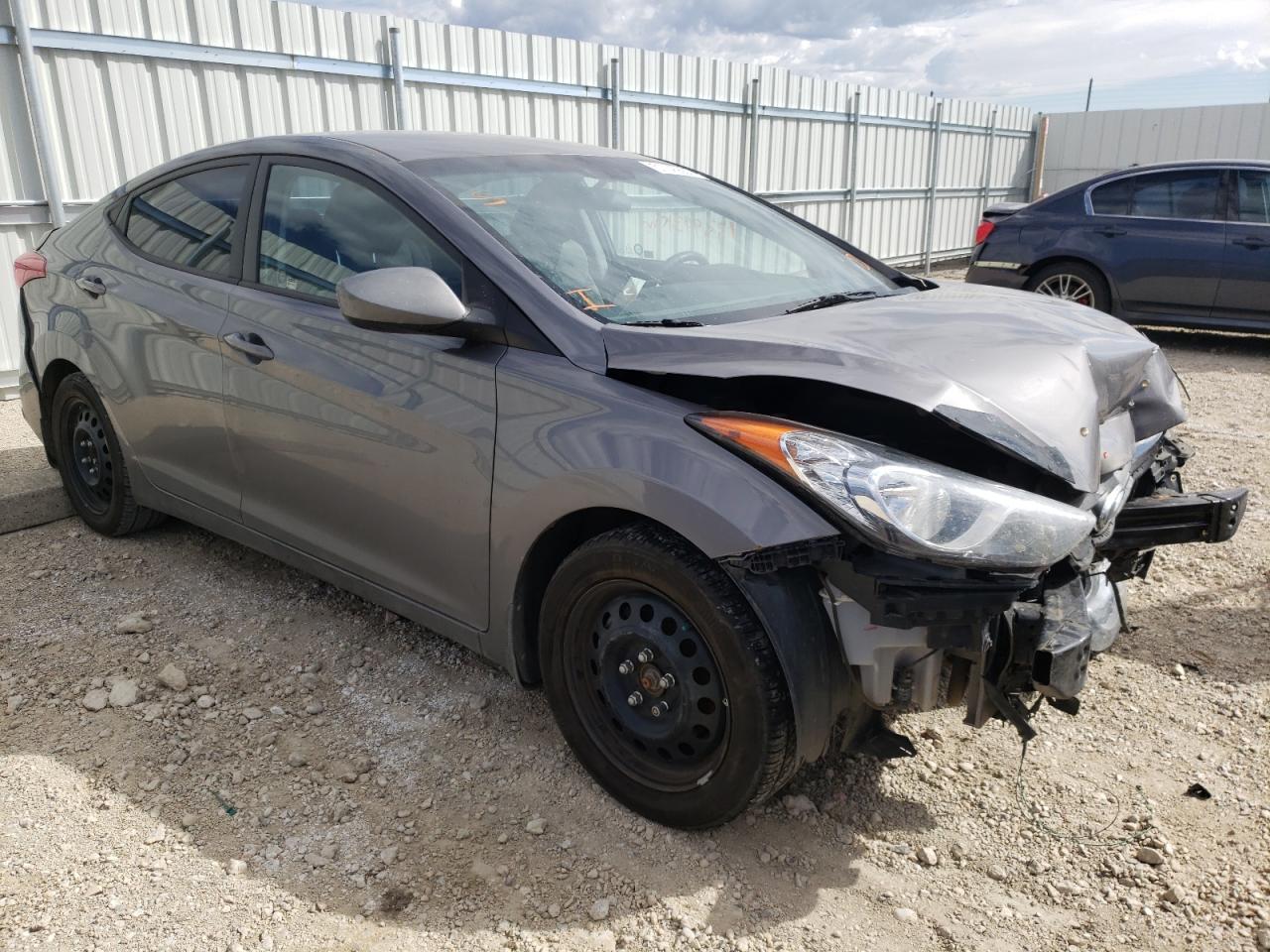 2012 Hyundai Elantra Gls იყიდება Nisku-ში, AB - Front End