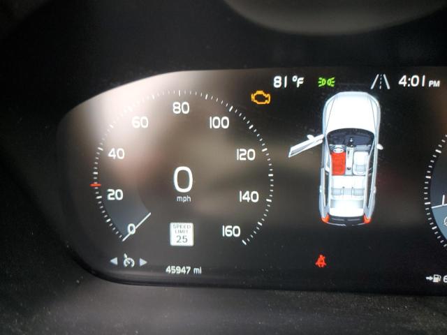 2018 VOLVO XC60 T5 LYV102RK0JB082627