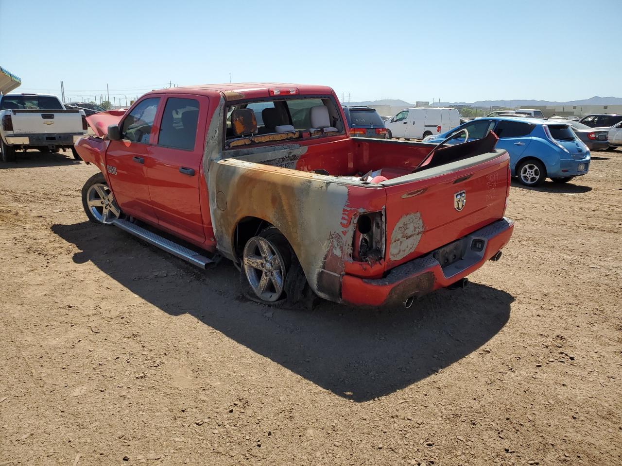 2017 Ram 1500 St VIN: 3C6RR6KT2HG598825 Lot: 54784602