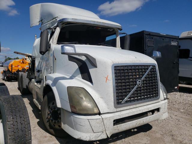 Volvo salvage cars for sale: 2014 Volvo VN VNL