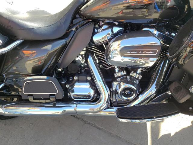 2019 HARLEY-DAVIDSON FLTRU 1HD1KGF33KB679728