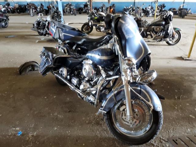 Salvage motorcycles for sale at Woodhaven, MI auction: 2003 Harley-Davidson Flhtcui