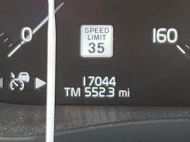 2021 VOLVO XC60 T8 RE YV4BR0DK3M1820497