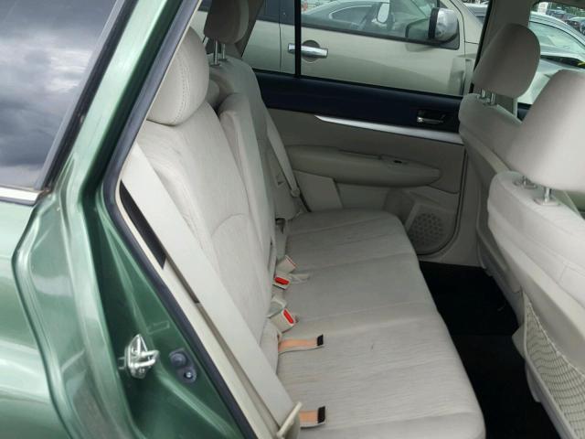 Паркетники SUBARU OUTBACK 2013 Зеленый