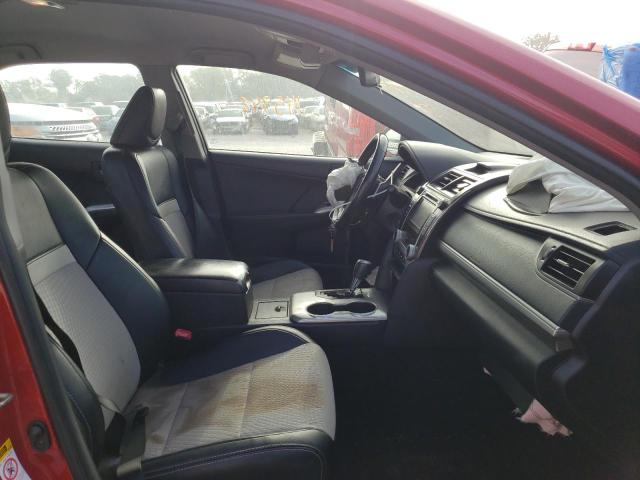 VIN: 4T1BF1FK8EU799737 Auction: COPART Lot: 72455283 Location: KS - KANSAS CITY 4T1BF1FK8EU799737 TOYOTA CAMRY 2014 RED Photo 5
