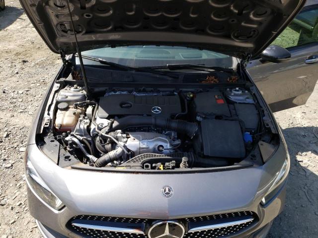 2019 MERCEDES-BENZ A 220 4MAT WDD3G4FB5KW006715