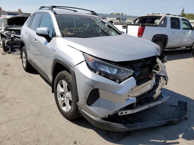 Salvage cars for sale from Copart Bakersfield, CA: 2020 Toyota Rav4 LE