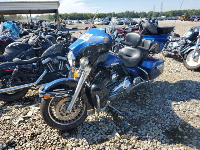 2010 HARLEY-DAVIDSON FLHTK - 1HD1KEM13AB656941