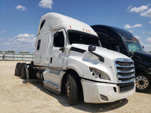 Salvage cars for sale from Copart Abilene, TX: 2019 Freightliner Cascadia 1