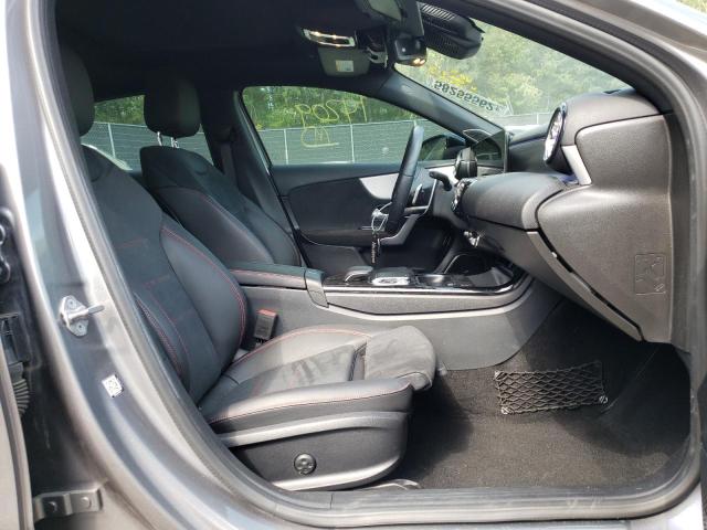 2019 MERCEDES-BENZ A 220 4MAT WDD3G4FB5KW006715