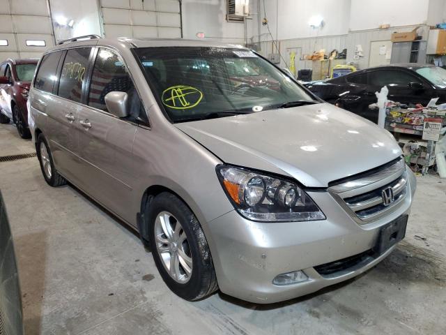 Salvage cars for sale from Copart Columbia, MO: 2006 Honda Odyssey TO