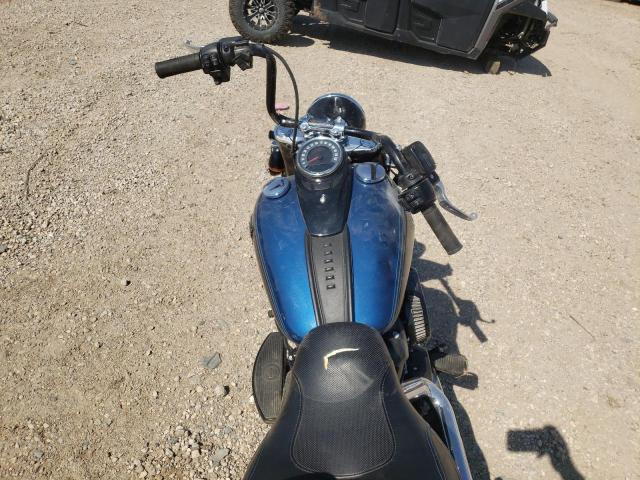 2018 HARLEY-DAVIDSON FLHCS 115T 1HD1YPK18JC043947