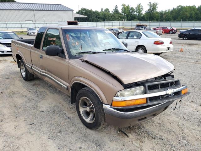 Salvage cars for sale from Copart Chatham, VA: 2002 Chevrolet S Truck S1