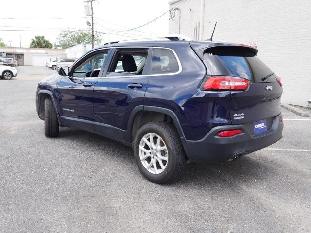 2016 Jeep Cherokee Latitude VIN: 1C4PJMCB3GW134167 Lot: 58757132