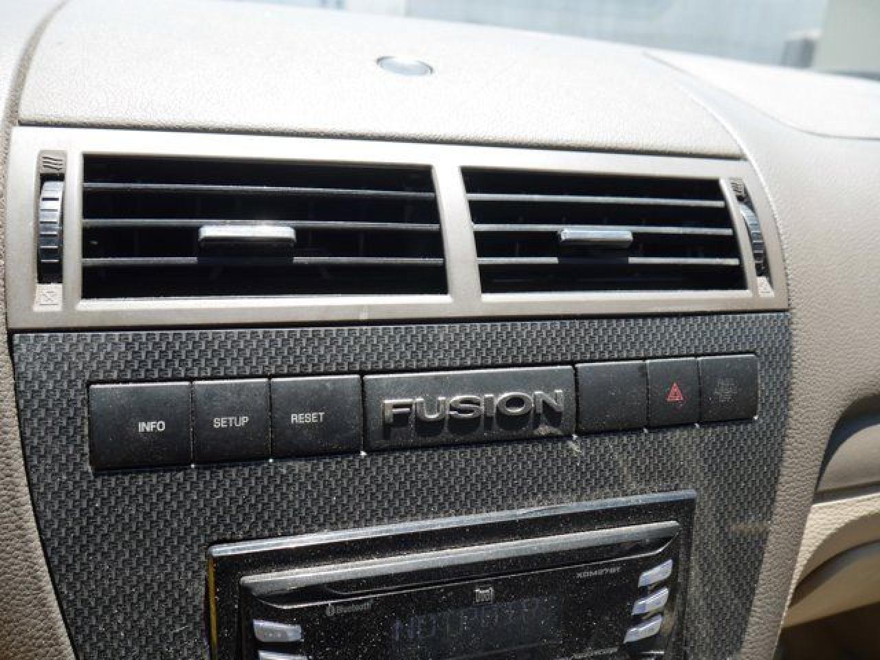 2006 Ford Fusion Se VIN: 3FAHP07106R200694 Lot: 58757172