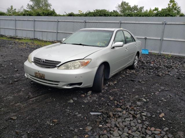 JTDBE32K040261743 Toyota CAMRY LE