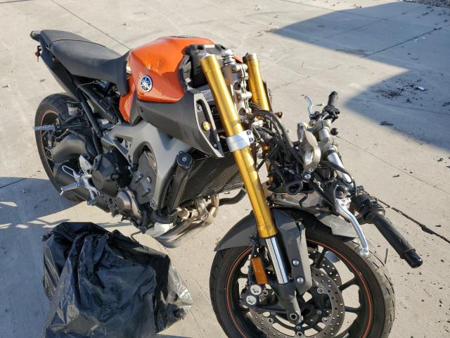 2014 YAMAHA FZ09 C JYARN33Y4EA000575