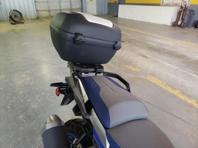 2022 SUZUKI DL1050 XT JS1EF12E7N7100012