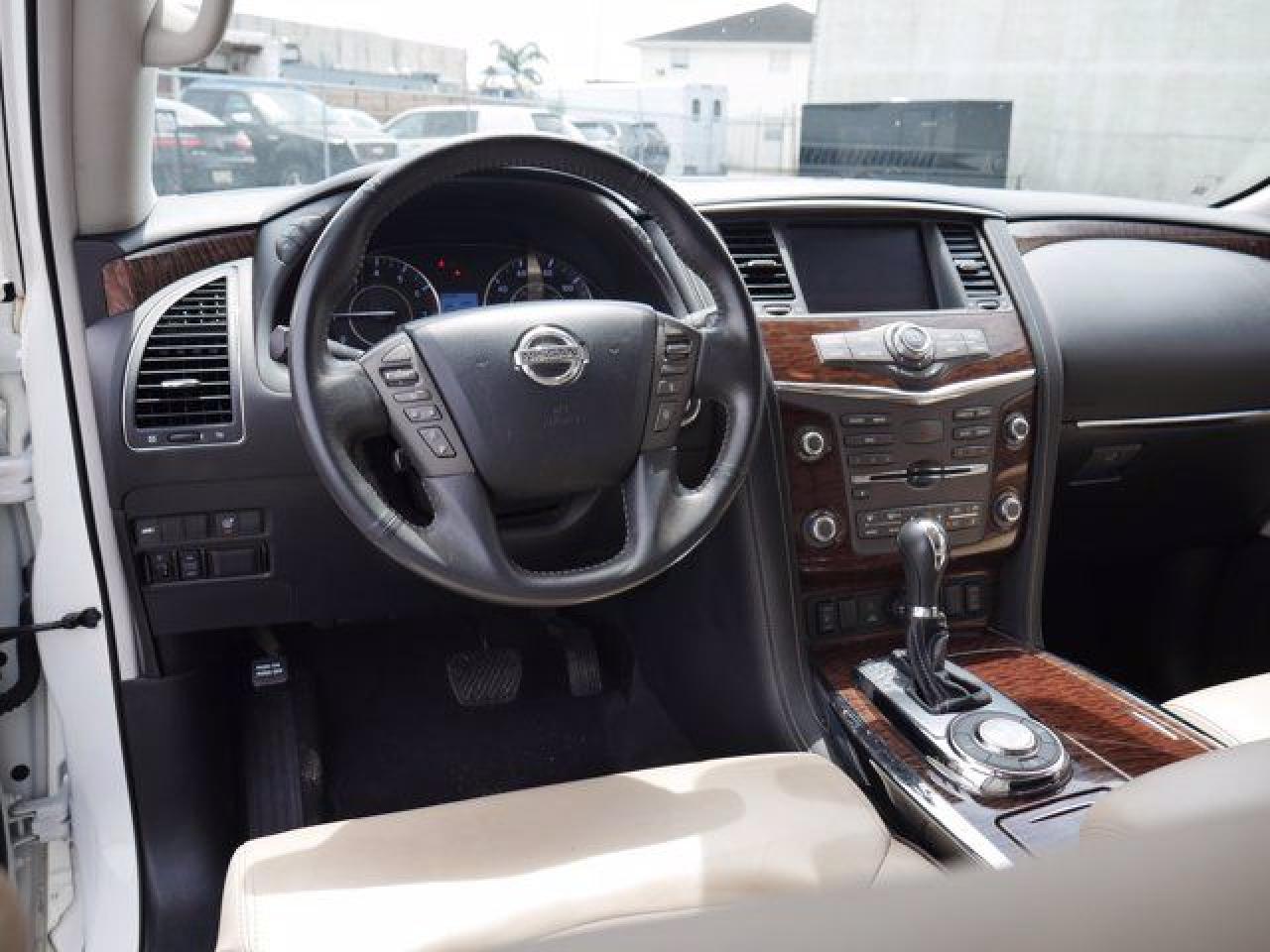 JN8AY2ND6J9056434 2018 Nissan Armada Sv