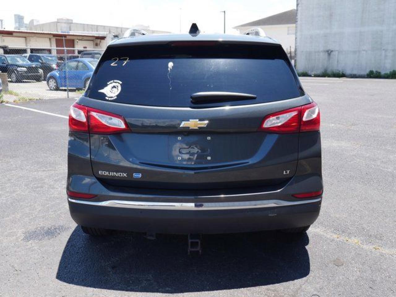 3GNAXLEU3JS556592 2018 Chevrolet Equinox Lt