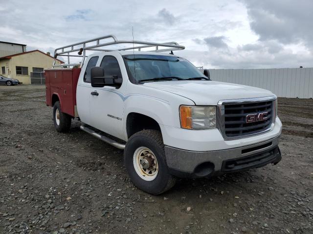 Salvage cars for sale from Copart Windsor, NJ: 2007 GMC Sierra K25