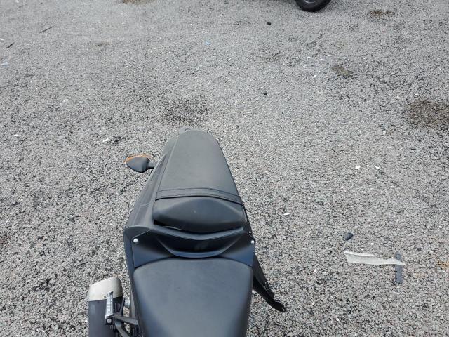 2021 YAMAHA YZFR3 A MH3RH18Y3MK007987