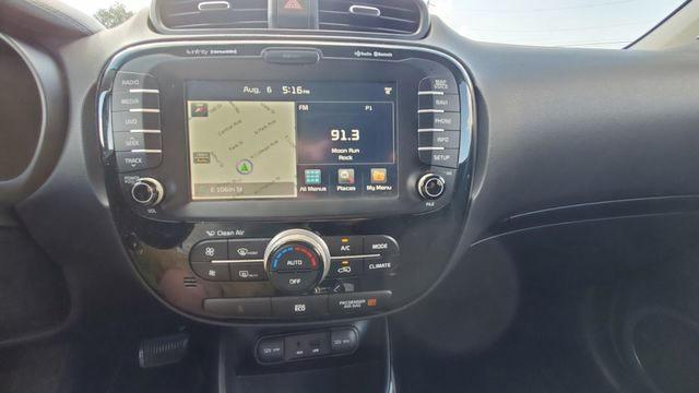 VIN: KNDJP3A57E7019882 Auction: COPART Lot: 58917692 Location: IN - INDIANAPOLIS KNDJP3A57E7019882 KIA SOUL 2014 BLUE Photo 12