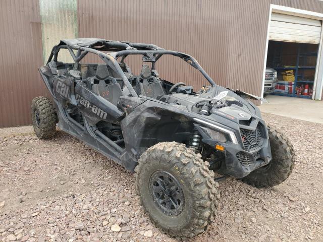 2022 CAN-AM MAVERICK X - 3JBVEAV44NE000156