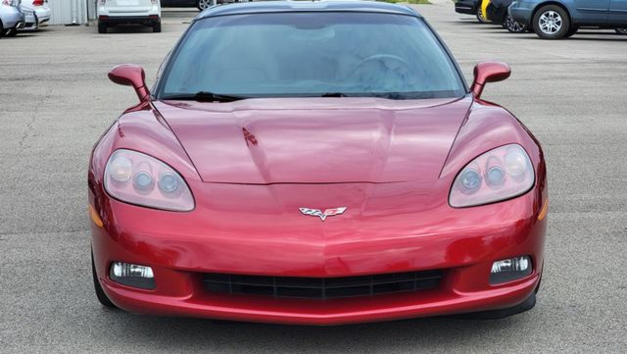 1G1YY24U055100137 2005 Chevrolet Corvette