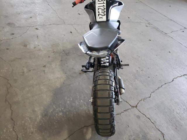 2021 KTM 390 DUKE MD2JPJ400MC257674